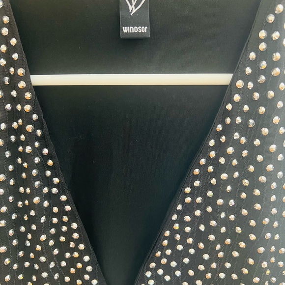 NEW BEADED DRESS FROM WINDSOR - Picture 3 of 6